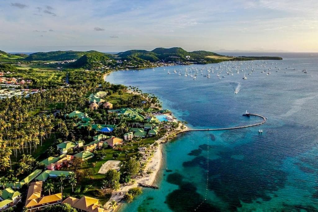 Ti Coin Mayero: parking + plage de Saint Anne