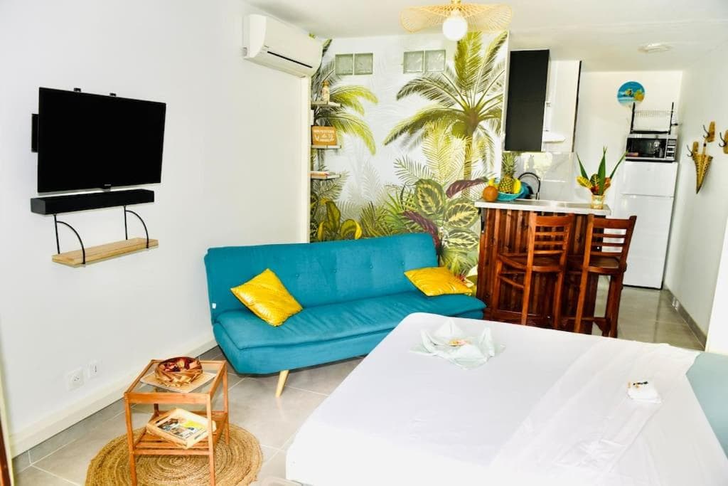 Ti Coin Mayero: parking + plage de Saint Anne