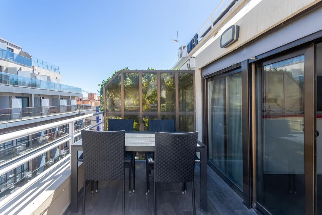 Apartamentos Edf AUREA y Edf SARVACHO