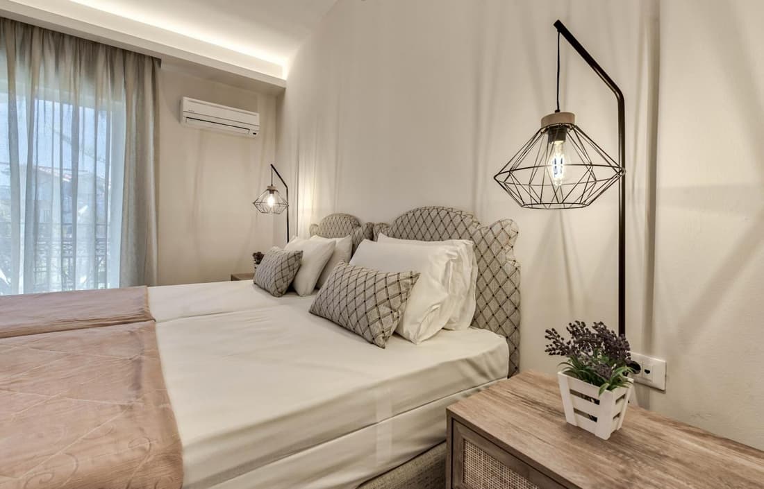 Sofia - Yiota Studios & Apartments