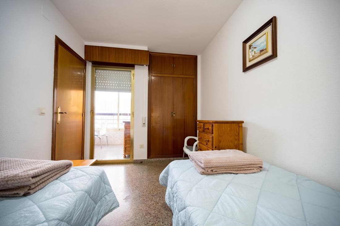 One bedroom flat with shared pool Levante area