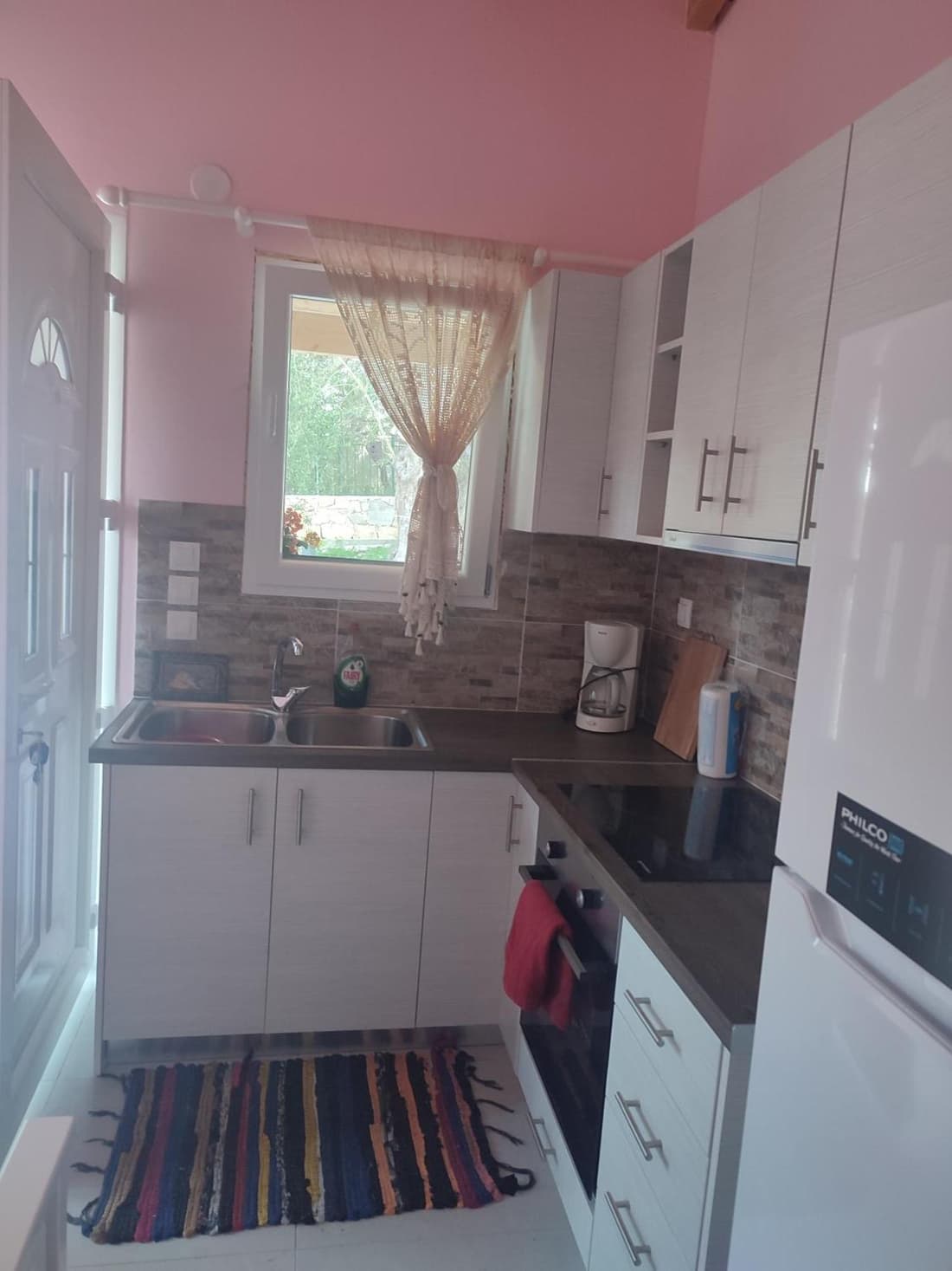 Kabos house
