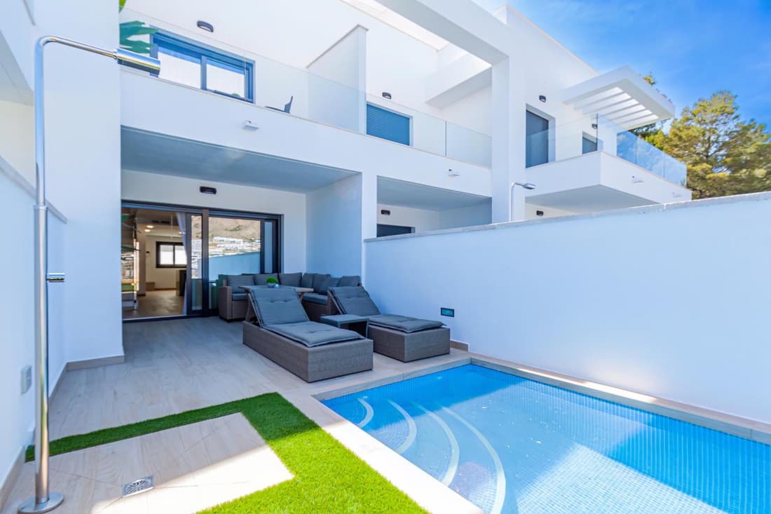 PANORAMIC private pool home