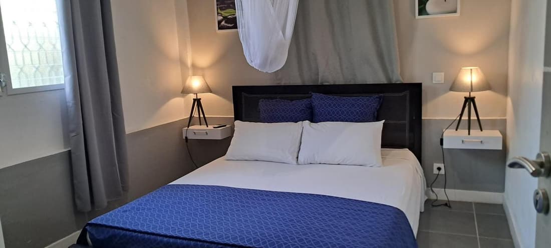 Beau F2 classé, vue mer, spa, piscine, jardin