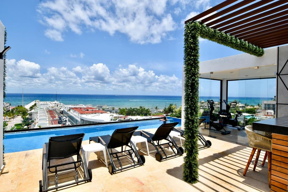 One Paralia Studio by Casago