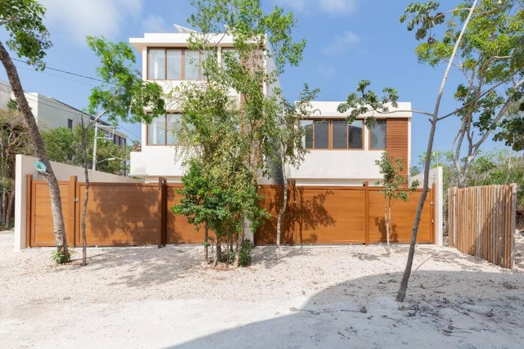 Stunning & brand new villa 6 pax