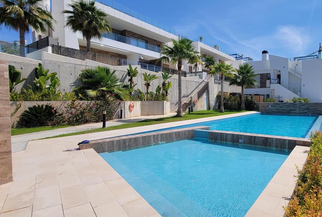 Apartamento con gran jardín privado cerca Benidorm