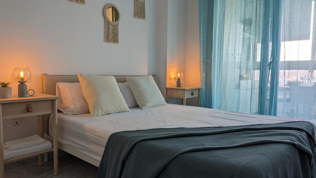 GEMELOS sea front apartment