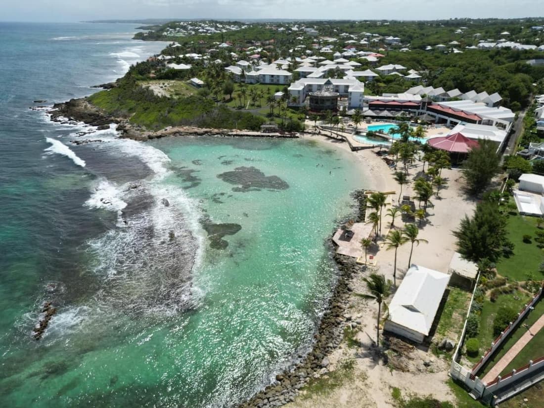 Ti Coco Location - Manganao Saint-François avec Citerne Tampon Automatique