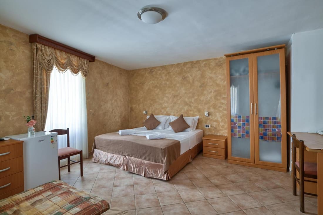 Hotel Rendez Vous