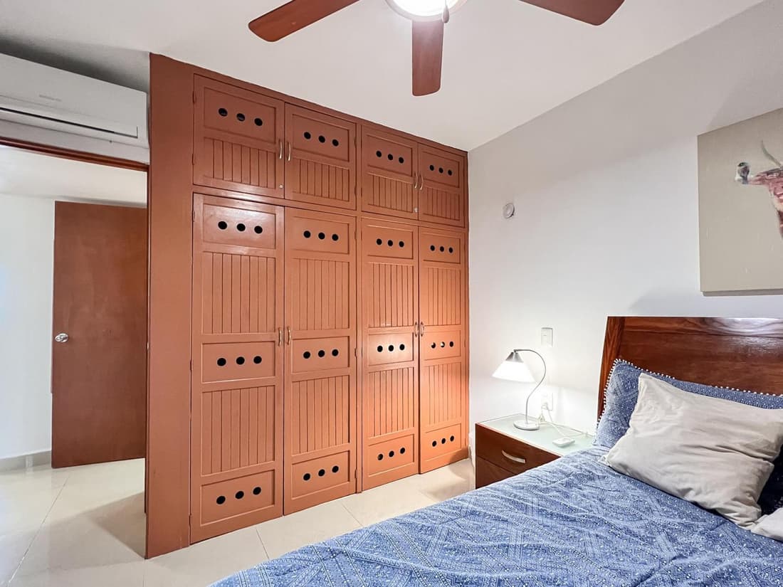 Bello Mar de Cancun, Beautiful 2Br 2Ba Condo overlooking beach spectacular view!