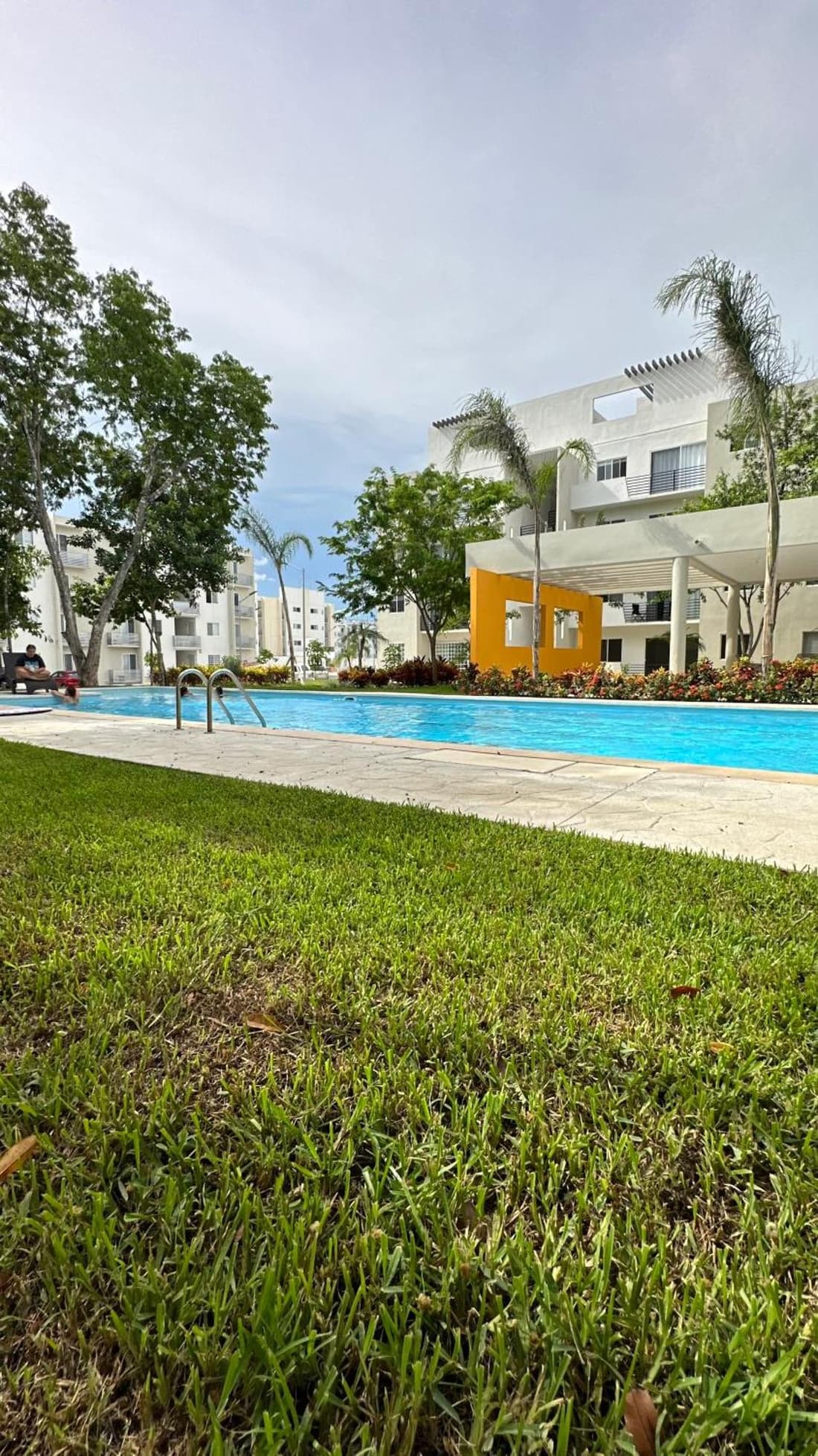 Bonito departamento playa/planta baja