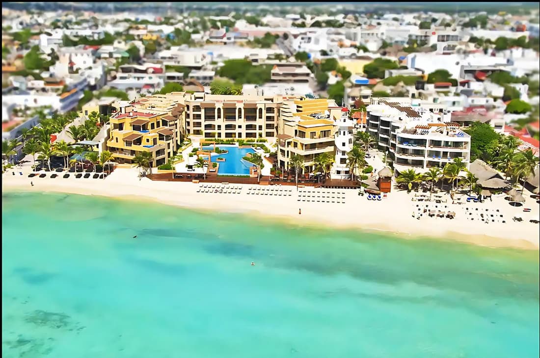 202 C - Apartment in first line of beach with direct access to the beach