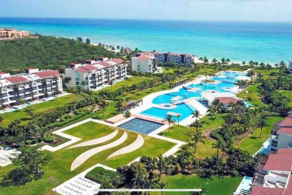 Mareazul Beachfront Resort - Condo Paraíso