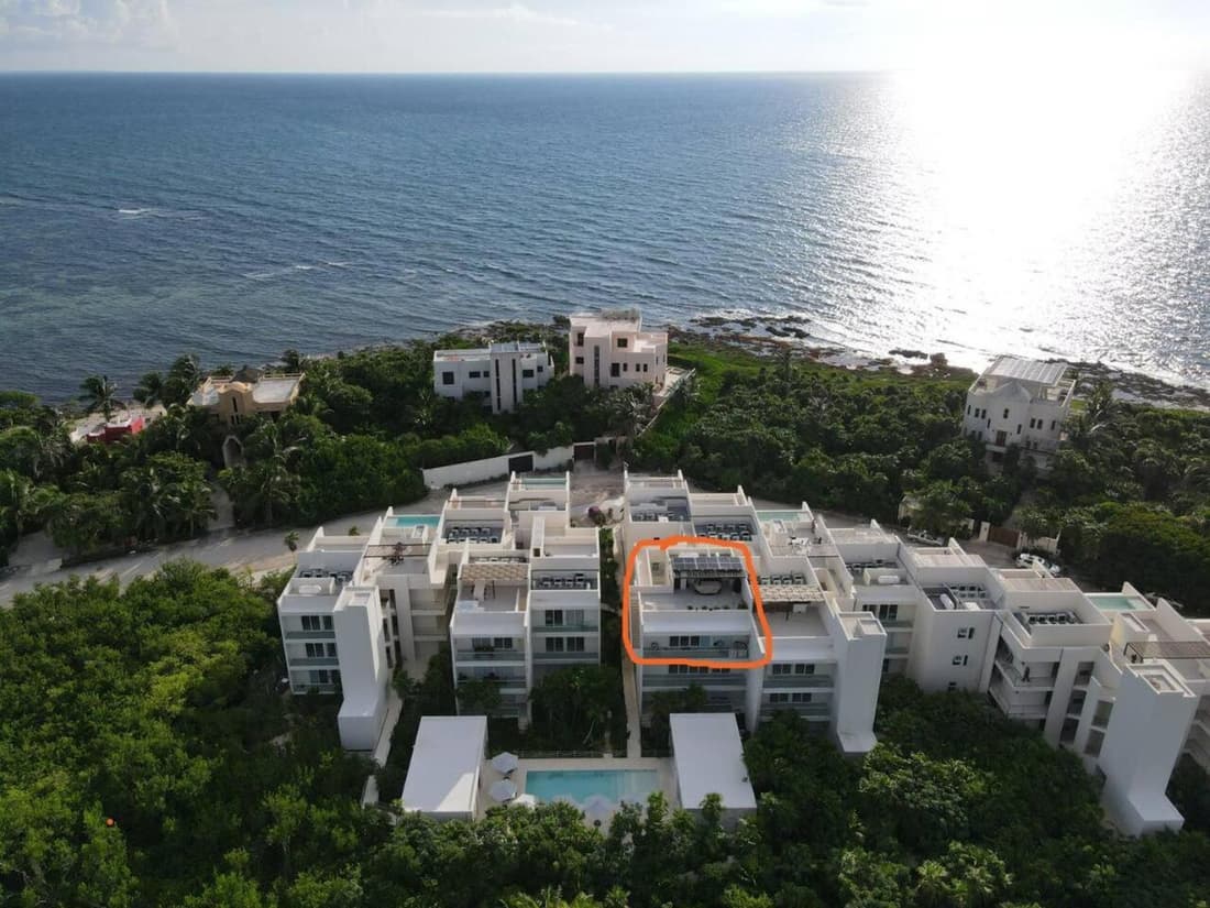 New modern beach + jungle penthouse condo