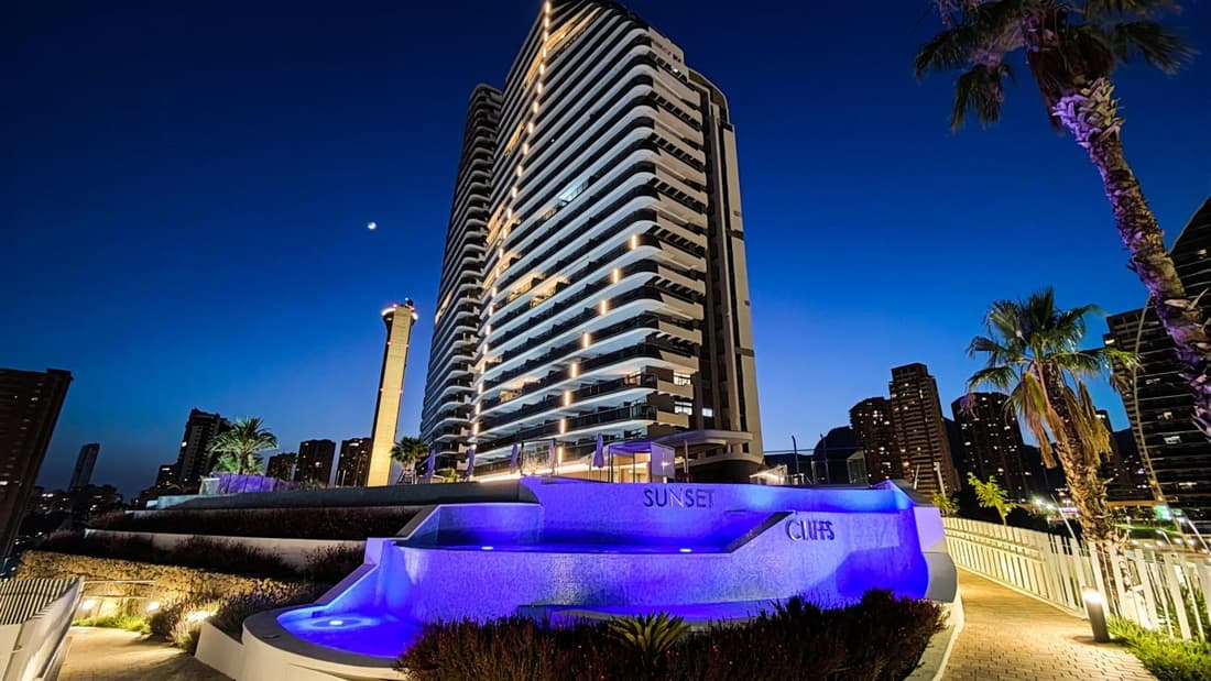 SUNSET CLIFFS sea view apartments