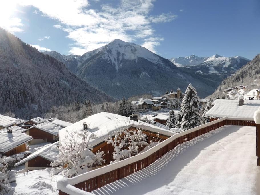 Lodge 10 personnes proche pistes et commerces belle vue