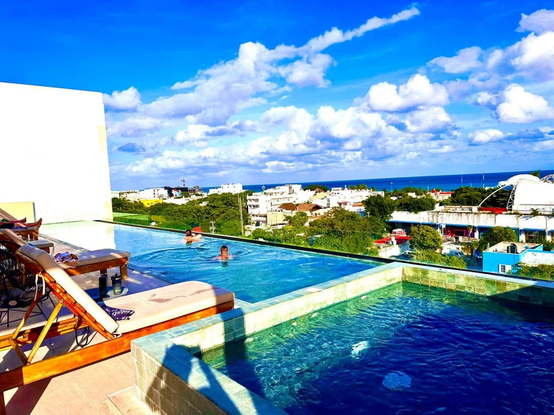 Paseo Luxury House