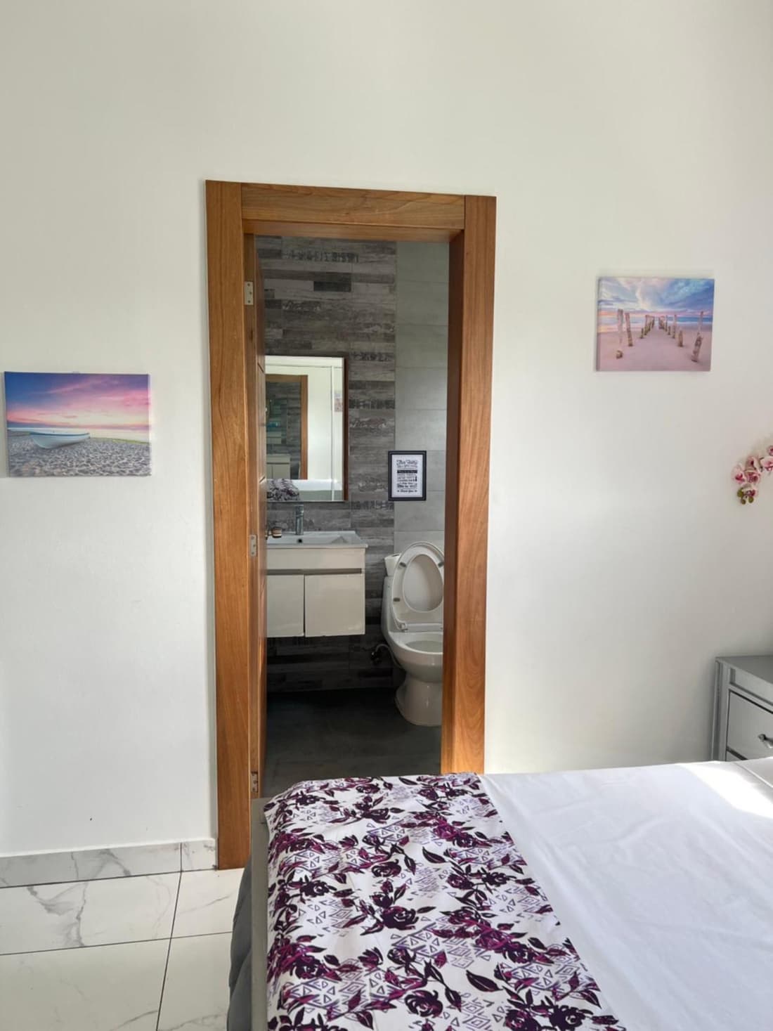 5 Star Villa minutes from Airport and Beaches