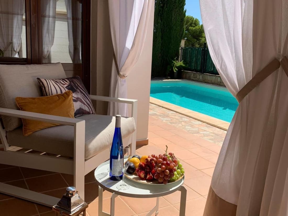 Villa Deluxe,white beach,mountains