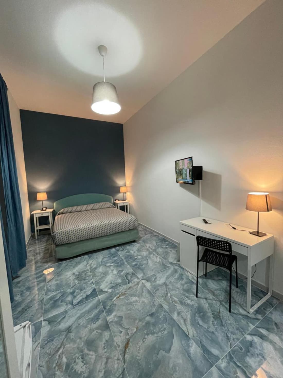 Dante Rooms
