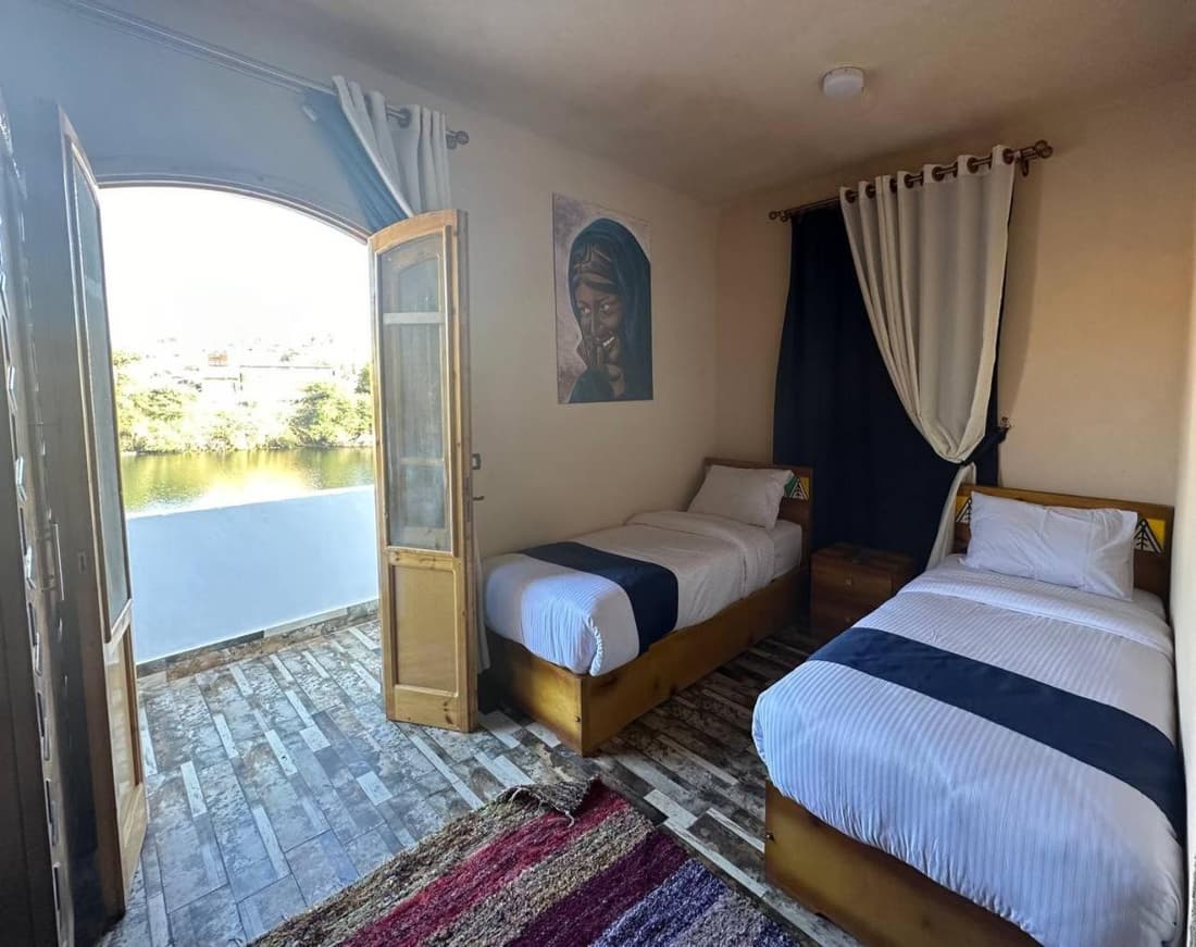ACHERTOD Nubian House