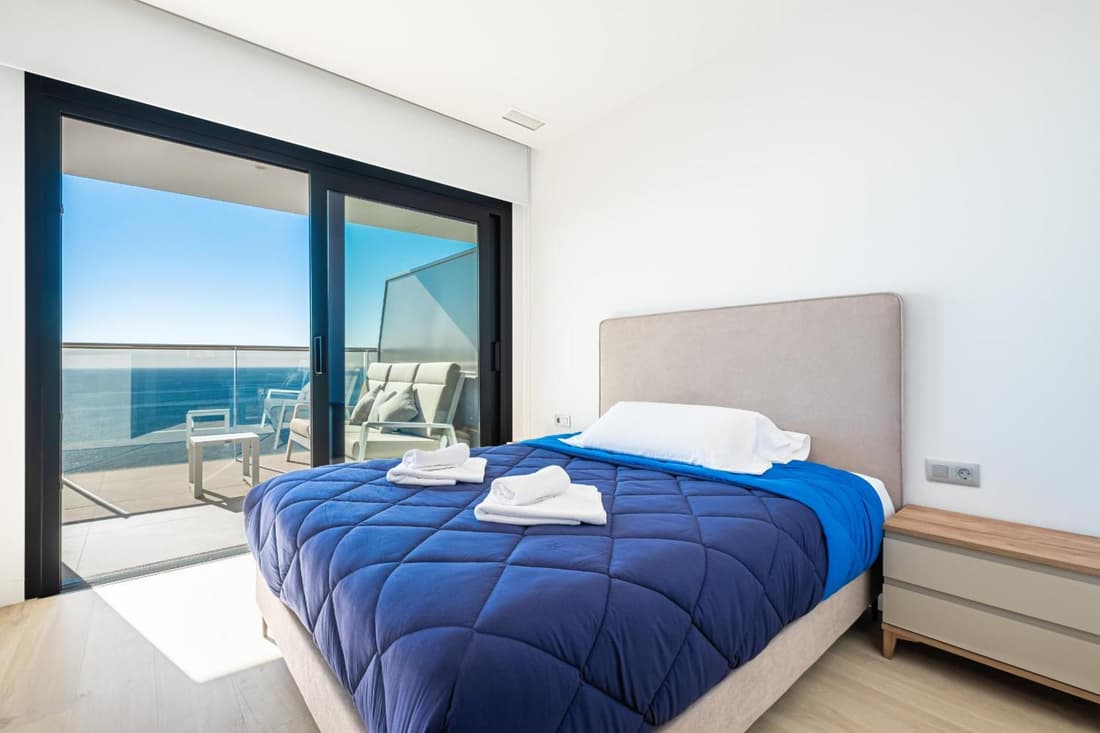 Sunset Cliffs Deluxe Apartment 8138 Poniente Beach