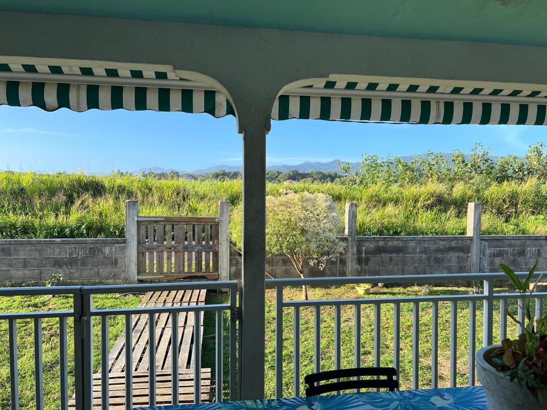 CosyLife Sainte-Rose - Villa familiale calme avec vue Sofaïa à 3km de la plage