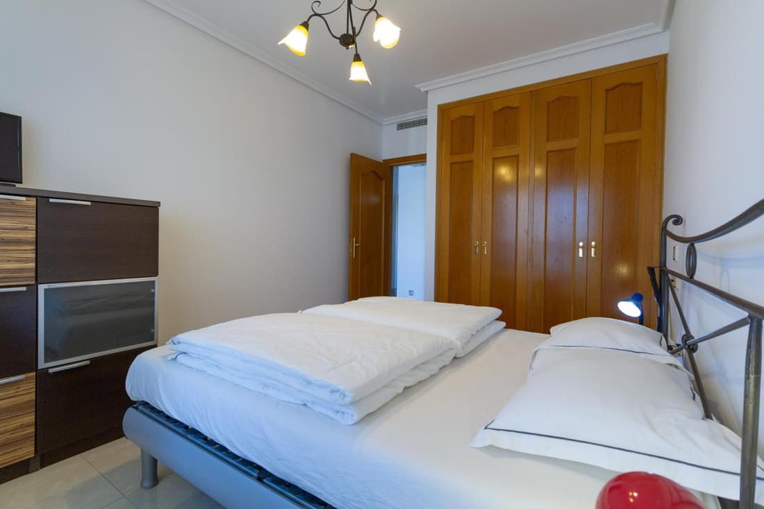 Amazing apartments in the modern Coruña building, near the beach, pool & garage