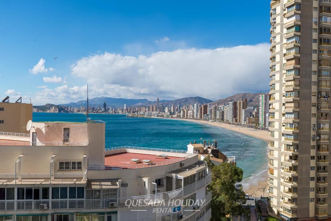 100mts to Beach, Luxury Apartment Benidorm Encanto