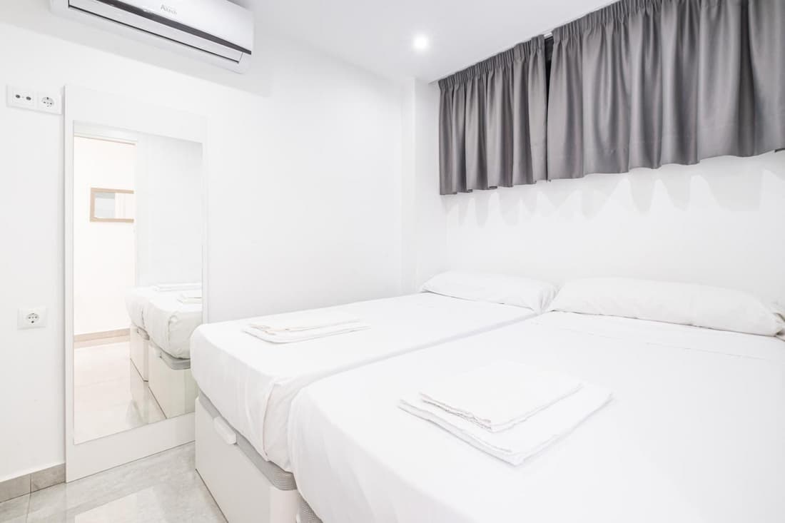 Piscis 10-8 Apartment Levante Beach