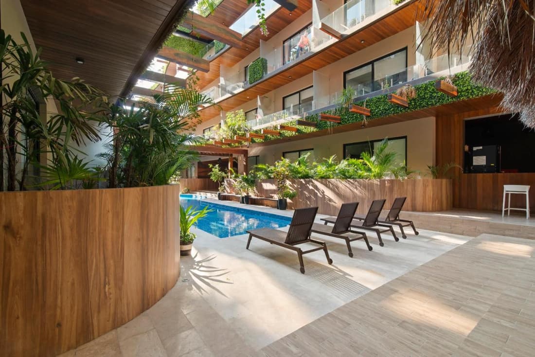 Serenity in the Sky - Studio with Rooftop and Plunge pool