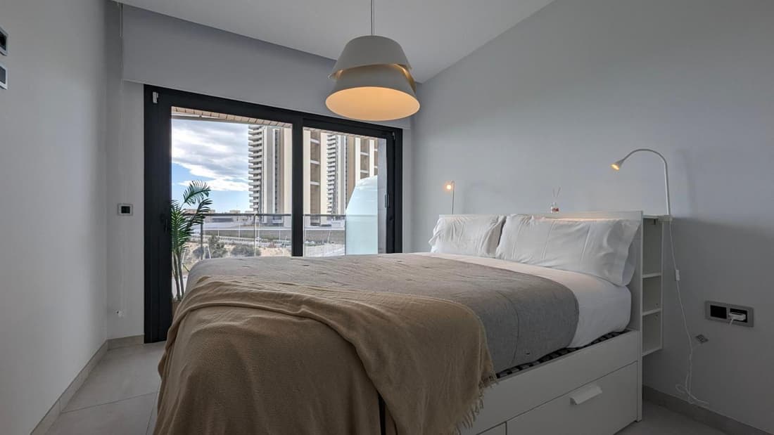 SUNSET WAVES magic apartments