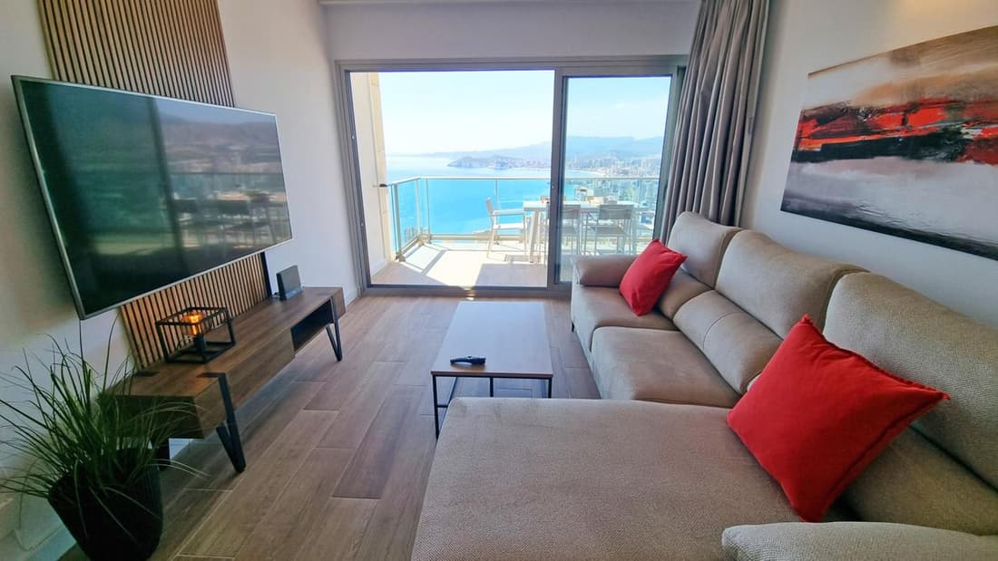 Benidorm Sky 38