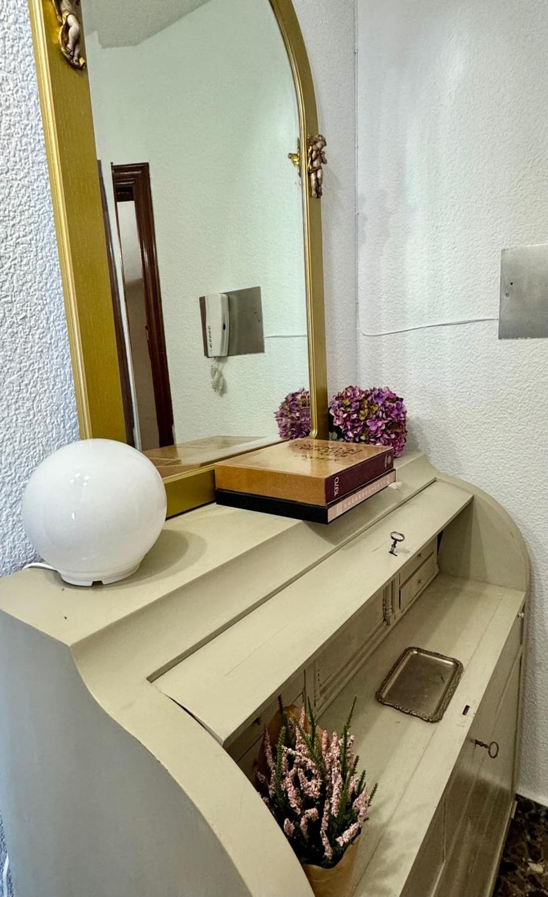 Garay Apartments