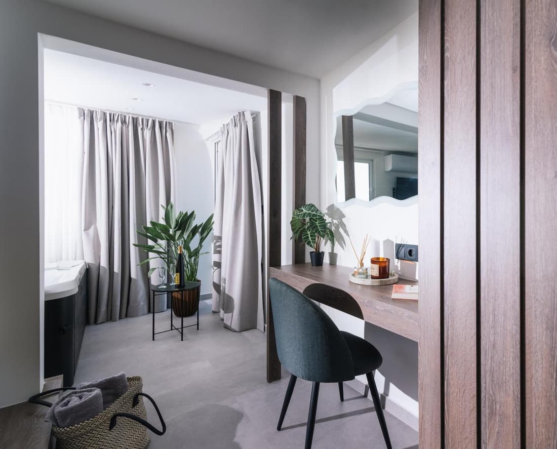 Alcyone Studios and Apartments
