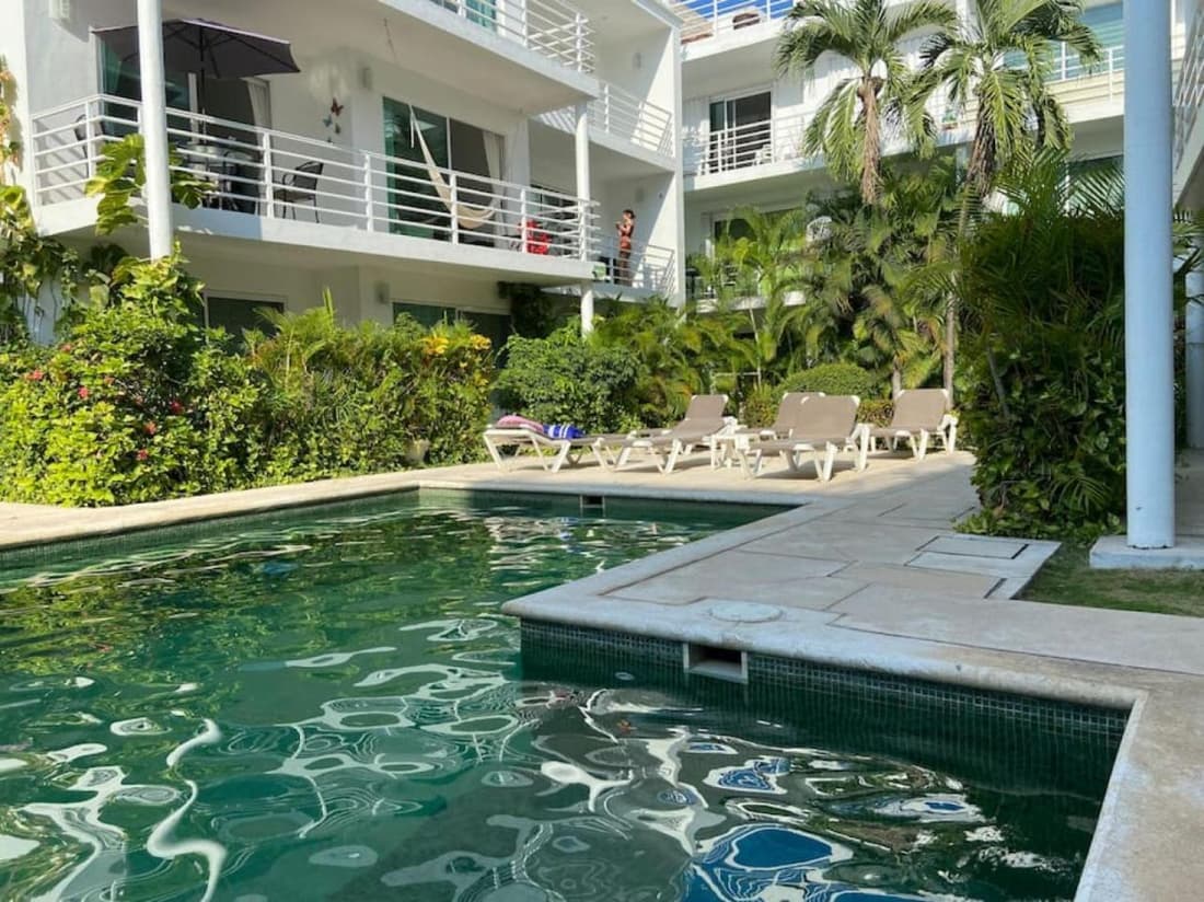 Charming 2BR Home Downtown. Best Caribbean Allure