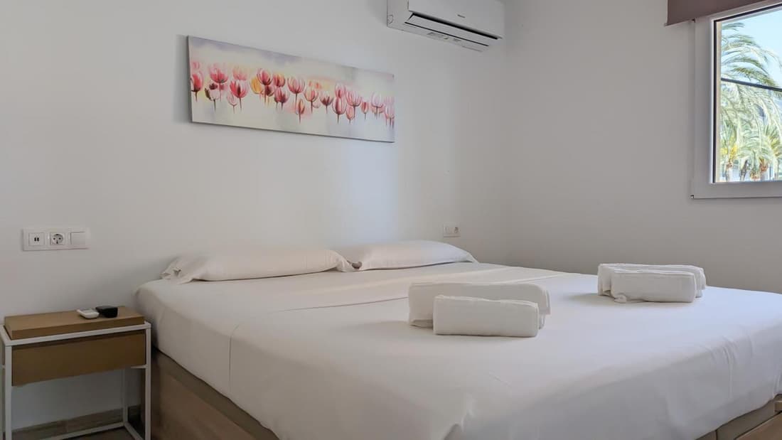 ESMERALDA sea front apartment