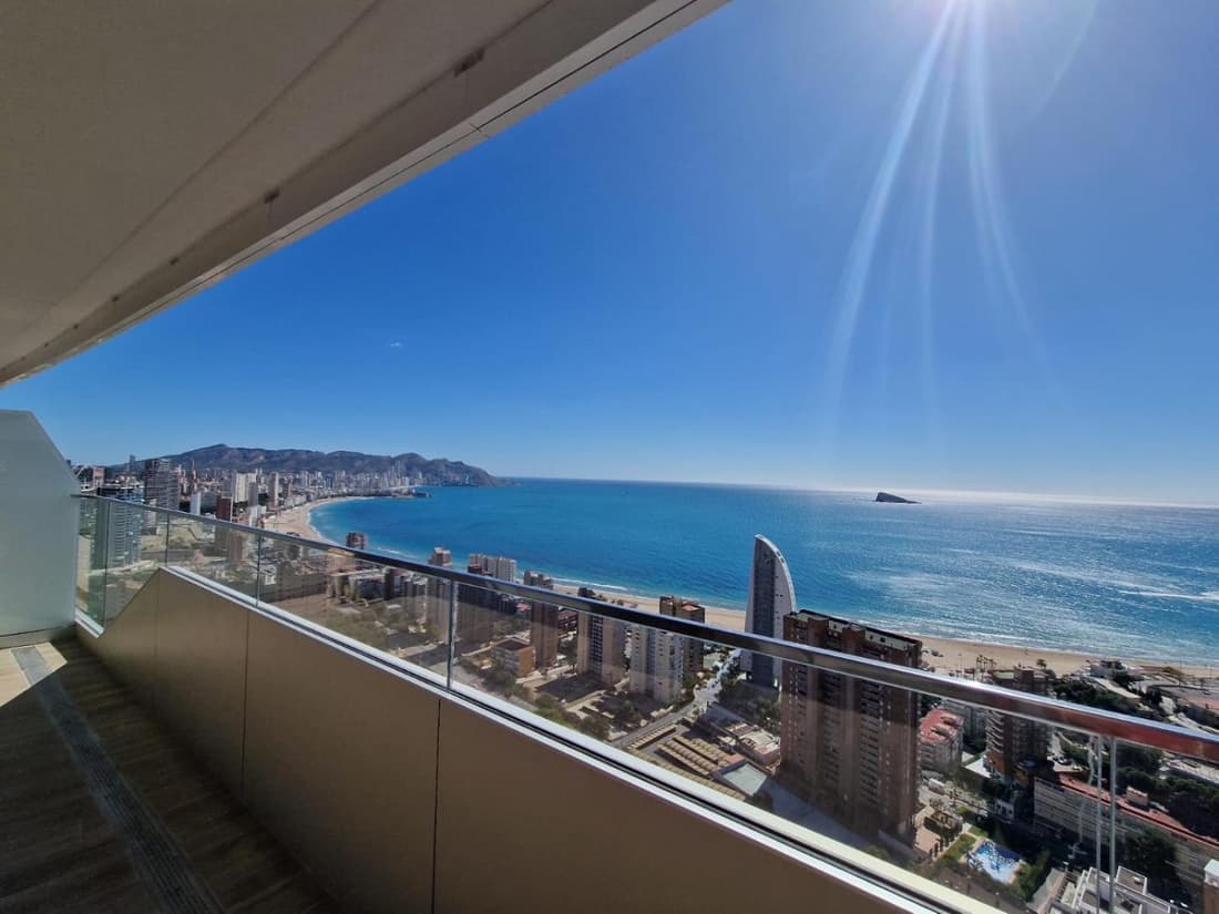 Benidorm Beach vistas al mar