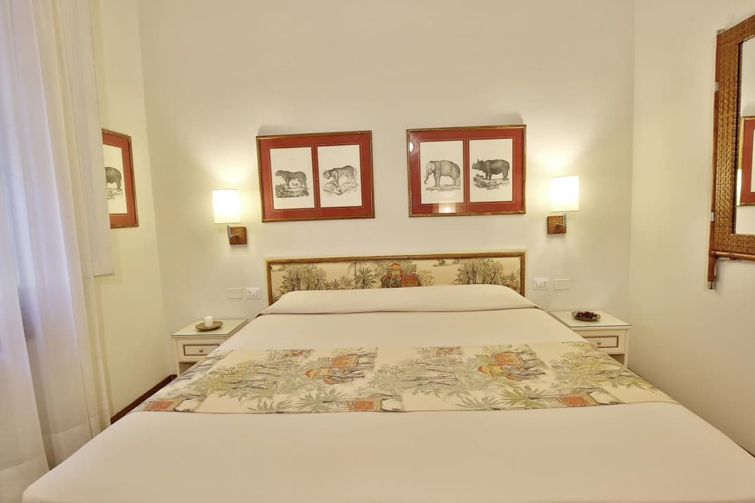 MADAMA GUEST HOUSE