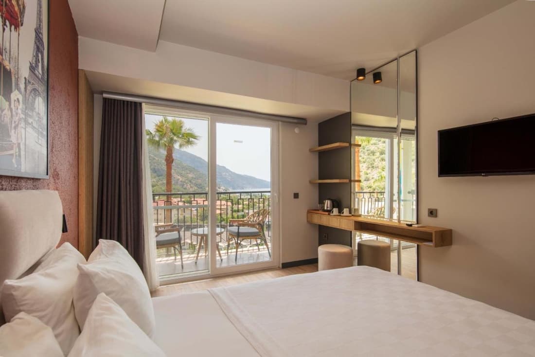 Morina Deluxe Hotel