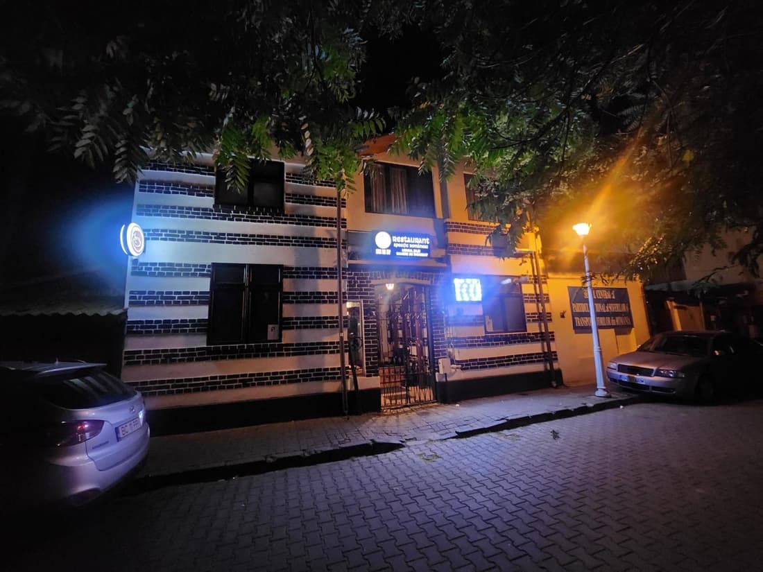 Karma caffe&rooms