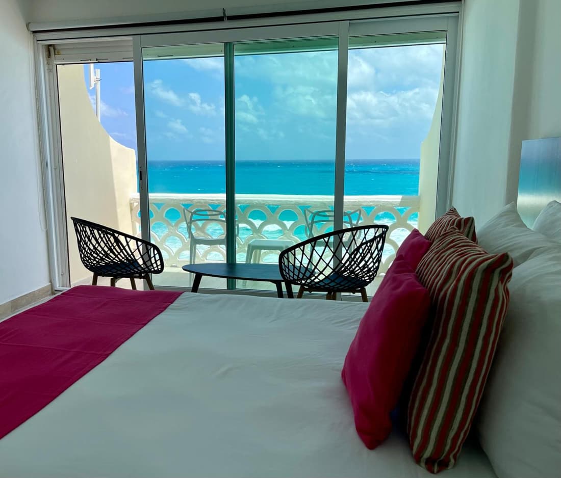 Beach and Ocean Front Apartments Cancun