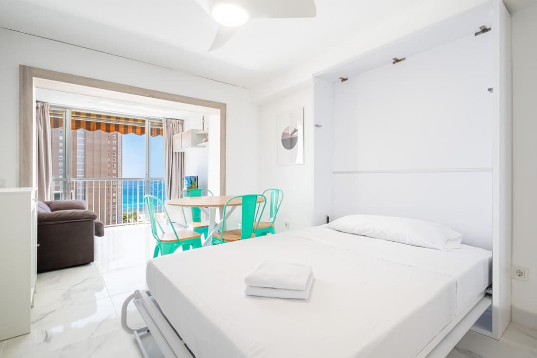 Albatros 12-8 Sea Views Levante Beach