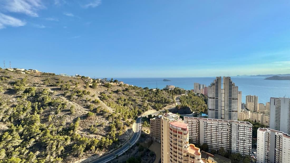 Benidorm Sky 27