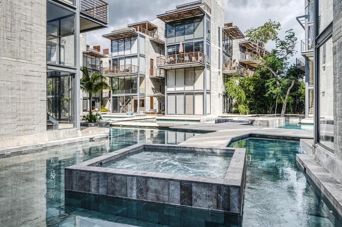 Waterworld 2BR on Cenote Pools and Gym Beach Club