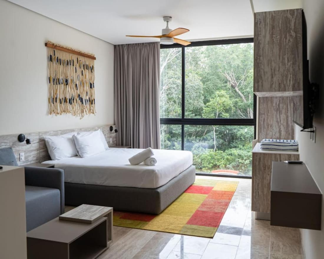 BORA Studio Near Beach & Town Beach Club