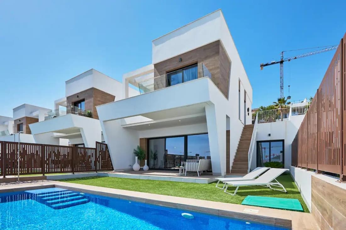 Campana Bay Villa - by Welcomely