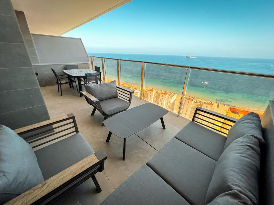 Benidorm Sunset Cliffs Ohana