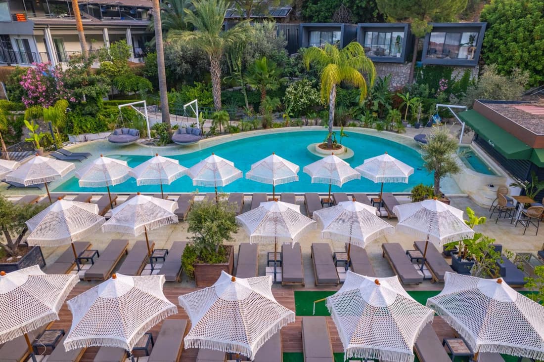 Morina Deluxe Hotel